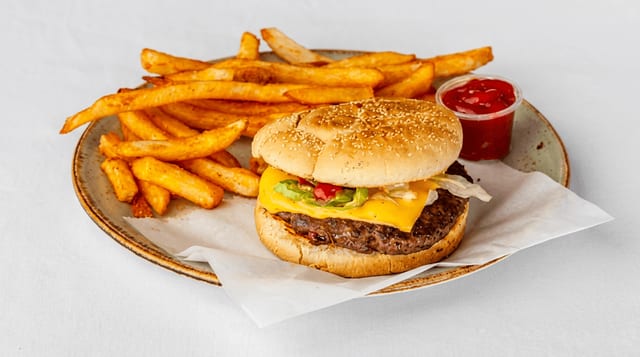Cheeseburger & Fries.