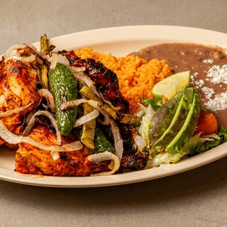 Pollo al Carbón